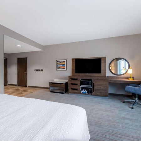 Hampton Inn Kansas City Southeast, Mo Exteriör bild