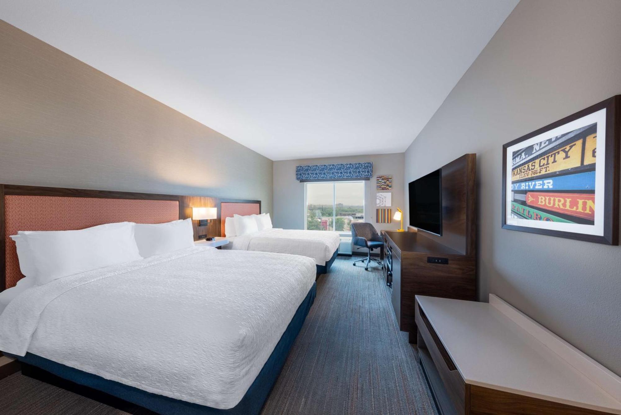 Hampton Inn Kansas City Southeast, Mo Exteriör bild